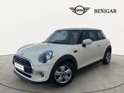 Usado Mini ONE 102 CV (75 kW) 2019 Blanco Utilitario