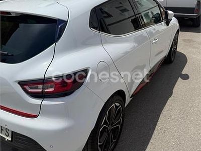 Usado Renault Clio IV Zen 90 CV (66 kW) 2017 Blanco Berlina