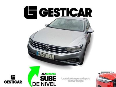 Usado VW Passat Business 122 CV (89 kW) 2020 Gris Familiar
