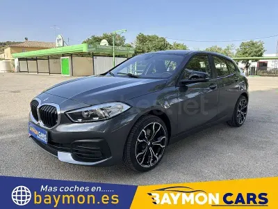 Usado BMW 116 Advantage 116 HP (85 kW) 2020 Cinzento Citadino