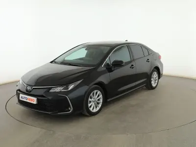 Usado Toyota Corolla Business Edition 122 CV (89 kW) 2022 Negro Berlina