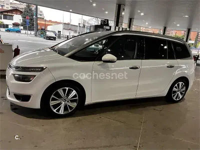 Używany Citroën C4 Picasso Live 120 KM (88 kW) 2016 Biały Minivan