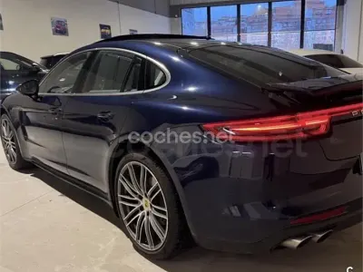 Usado Porsche Panamera 462 CV (339 kW) 2017 Azul Utilitario