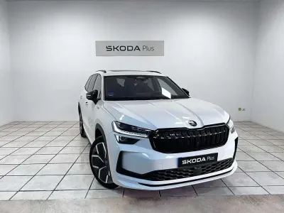 Usado Skoda Kodiaq SportLine 204 CV (150 kW) 2025 Blanco SUV