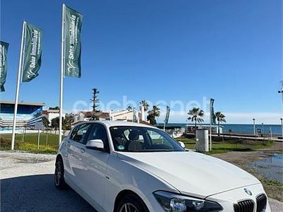 Blanco Usado 2013 BMW 116 Sport Line Utilitario | 9200 € (Buen precio)