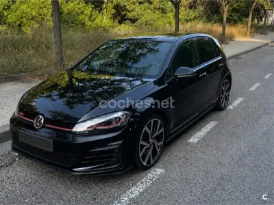 Usado VW Golf VII GTI 245 CV (180 kW) 2017 Negro Berlina