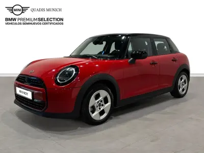 Usado Mini Cooper 114 kW (156 CV) 2025 Rojo Utilitario