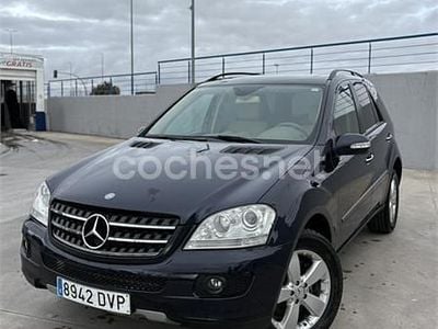 Usado Mercedes ML500 306 CV (225 kW) 2006 Azul SUV