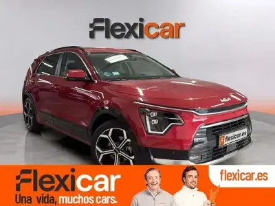 Usado Kia Niro 141 CV (103 kW) 2023 Rojo SUV