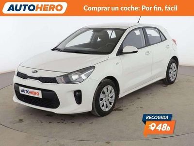 Blanco Usado 2019 Kia Rio Berlina | 9899 € (Precio justo)