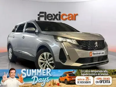Usado Peugeot 5008 Style 130 CV (95 kW) 2021 Gris SUV