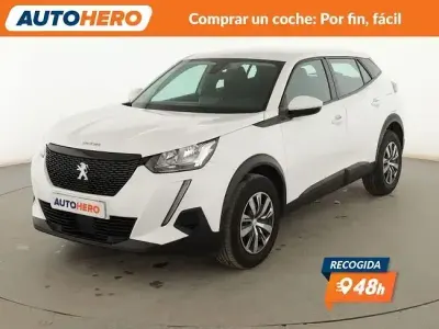 Usado Peugeot 2008 Active 110 CV (80 kW) 2021 Blanco SUV