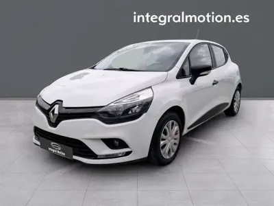 Usado Renault Clio IV Business 90 CV (66 kW) 2019 Blanco Berlina