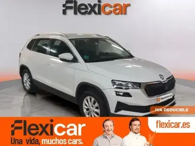 Usado Skoda Karoq Ambition 150 HP (110 kW) 2022 Branco SUV