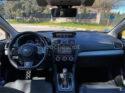 Usado Subaru Levorg 150 CV (110 kW) 2019 Gris / plata Familiar