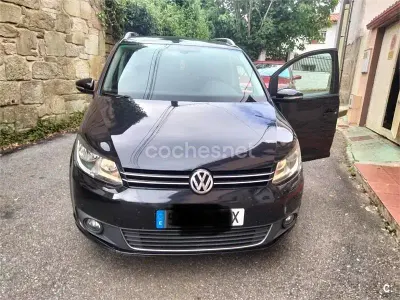 Usado VW Touran Advance 105 CV (77 kW) 2011 Negro Monovolumen