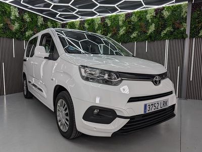 Usado Toyota Proace City City 102 CV (75 kW) 2022 Blanco Monovolumen