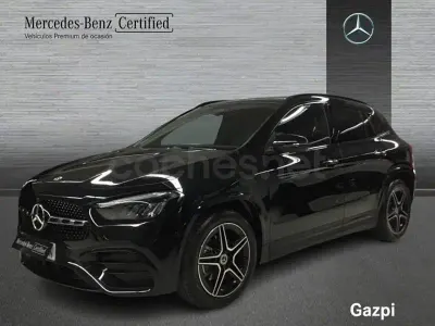 Usado Mercedes GLA200 150 CV (110 kW) 2025 Negro SUV