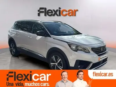 Usado Peugeot 5008 Allure 131 CV (96 kW) 2018 Blanco SUV