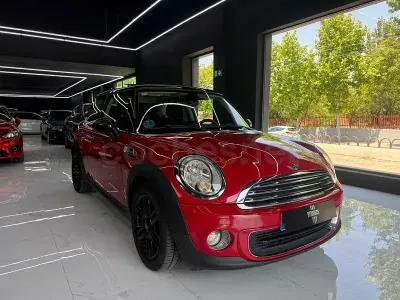 Usado Mini ONE 98 CV (72 kW) 2013 Rojo Utilitario