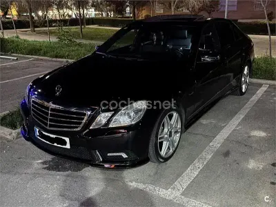 Usado Mercedes E250 Avantgarde 204 CV (150 kW) 2011 Negro Berlina