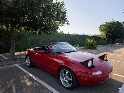 Usado Mazda MX5 115 CV (84 kW) 1990 Rojo Descapotable