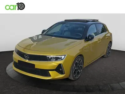 Usado Opel Astra Ultimate 181 CV (133 kW) 2022 Amarillo Utilitario