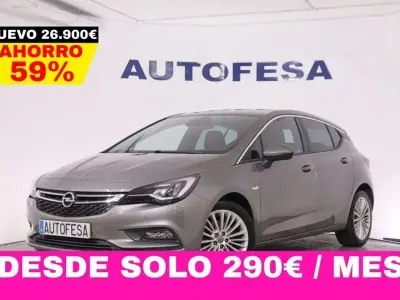 Usado Opel Astra Dynamic 136 CV (100 kW) 2016 Gris / plata Berlina