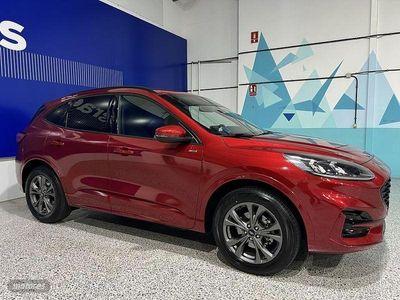 Rojo Usado 2022 Ford Kuga ST-Line X SUV | 26.995 € (Un poco caro)