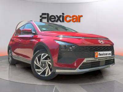 Usado Hyundai Bayon 101 CV (74 kW) 2024 Rojo SUV