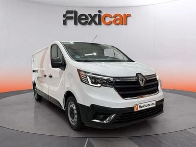 Usado Renault Trafic 131 CV (96 kW) 2023 Blanco Monovolumen