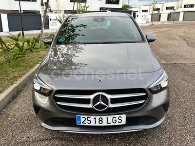 Mercedes B180