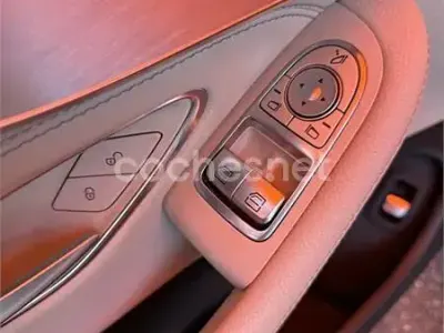 Usado Mercedes C250 AMG line 204 CV (150 kW) 2017 Negro Coupe