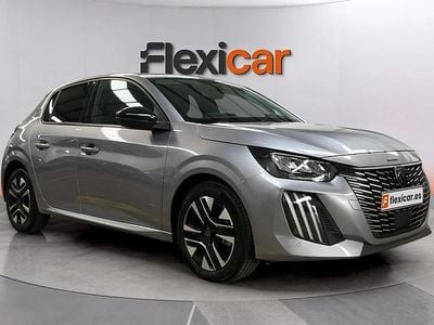 Usado Peugeot 208 Allure 101 CV (74 kW) 2025 Gris Utilitario