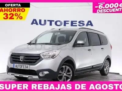 Usado Dacia Lodgy Lauréate 115 CV (84 kW) 2017 Gris / plata Monovolumen