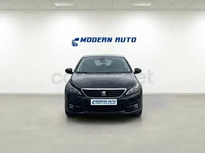 Używany Peugeot 308 SW Style 100 KM (73 kW) 2018 Czarny Kombi