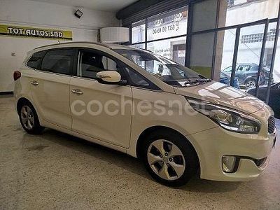 Blanco Usado 2015 Kia Carens Monovolumen | 8990 € (Precio justo)