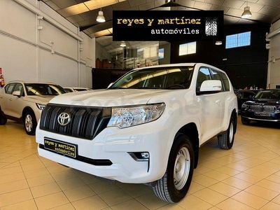 Używany Toyota Land Cruiser 204 KM (150 kW) 2020 Biały SUV
