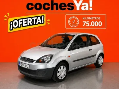 Usado Ford Fiesta Ambiente 68 CV (50 kW) 2006 Gris / plata Utilitario