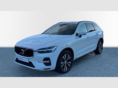 Käytetty Volvo XC60 Momentum 197 HP (144 kW) 2022 Valkoinen Katumaasturi