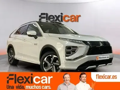 Usado Mitsubishi Eclipse Cross 188 CV (138 kW) 2023 Blanco SUV