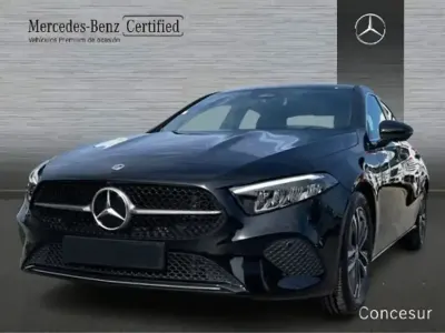 Usado Mercedes A200 150 CV (110 kW) 2025 Negro Berlina
