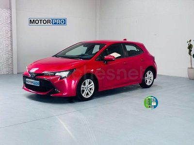 Usado Toyota Corolla Active 122 CV (89 kW) 2020 Rojo Berlina