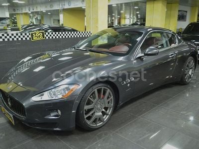 Gris / plata Usado 2008 Maserati Granturismo Coupe | 42.800 €