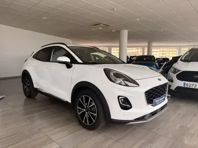 Usado Ford Puma Titanium 125 CV (91 kW) 2023 Blanco SUV