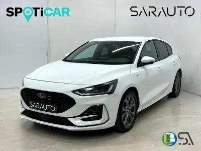 Usado Ford Focus ST-Line 125 CV (91 kW) 2023 Blanco Utilitario