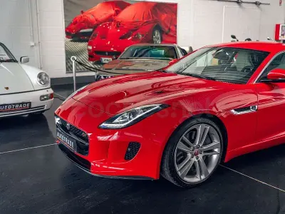 Usado Jaguar F-Type S 381 CV (280 kW) 2017 Rojo Coupe
