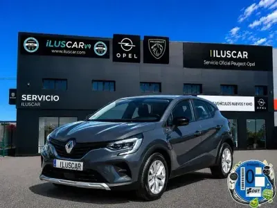 Usado Renault Captur Evolution 160 CV (117 kW) 2022 Gris casiopea SUV