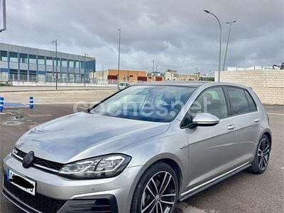 Usado VW Golf VII GTD 184 CV (135 kW) 2018 Gris / plata Berlina