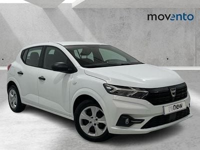 Usado Dacia Sandero Essentiel 67 CV (49 kW) 2021 Blanco